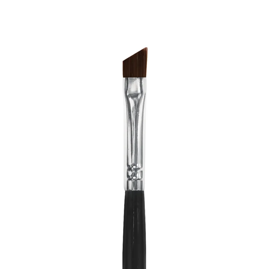 Angled Eyeliner Brush