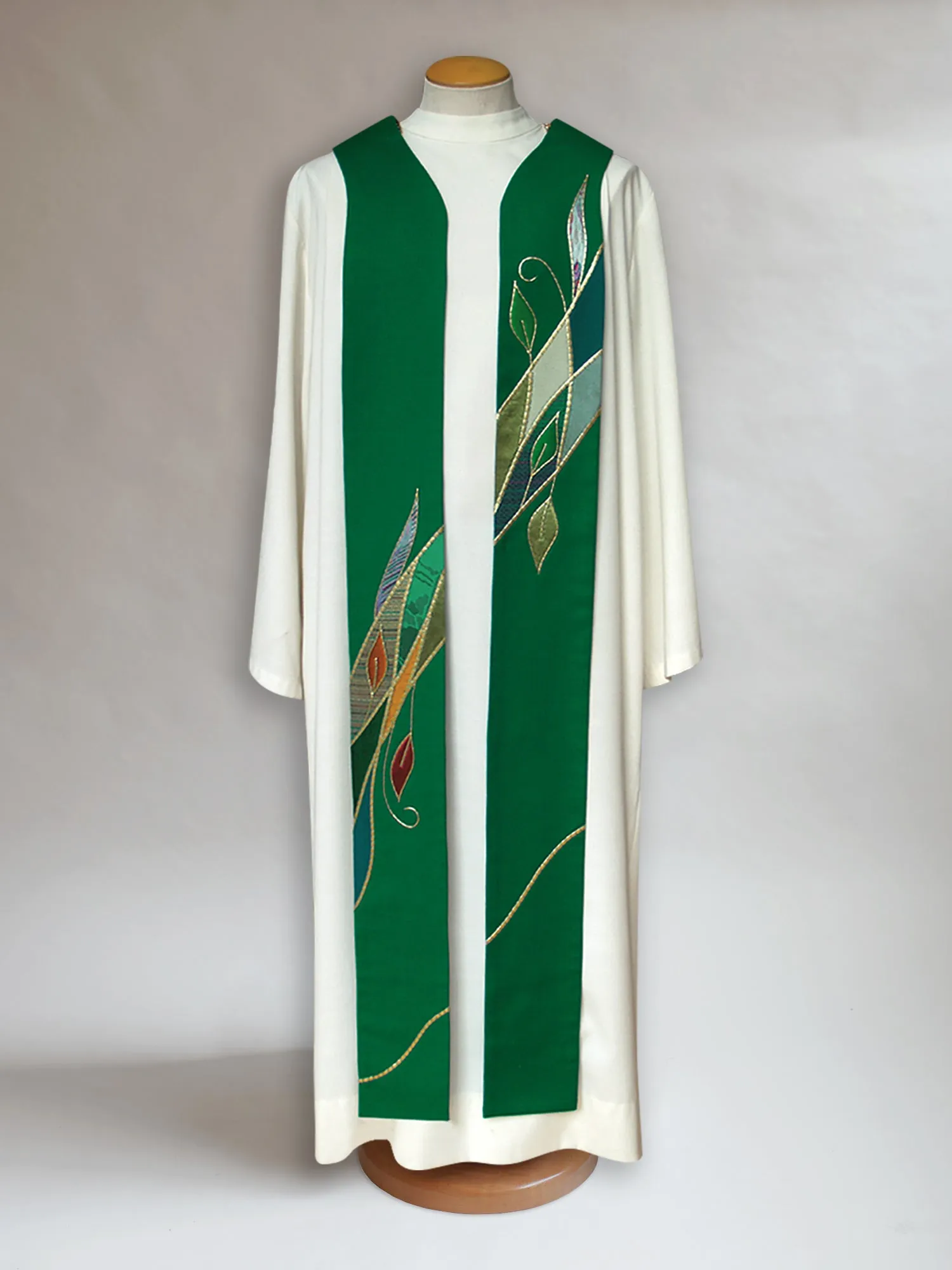 Asymmetrical Foliage Stole