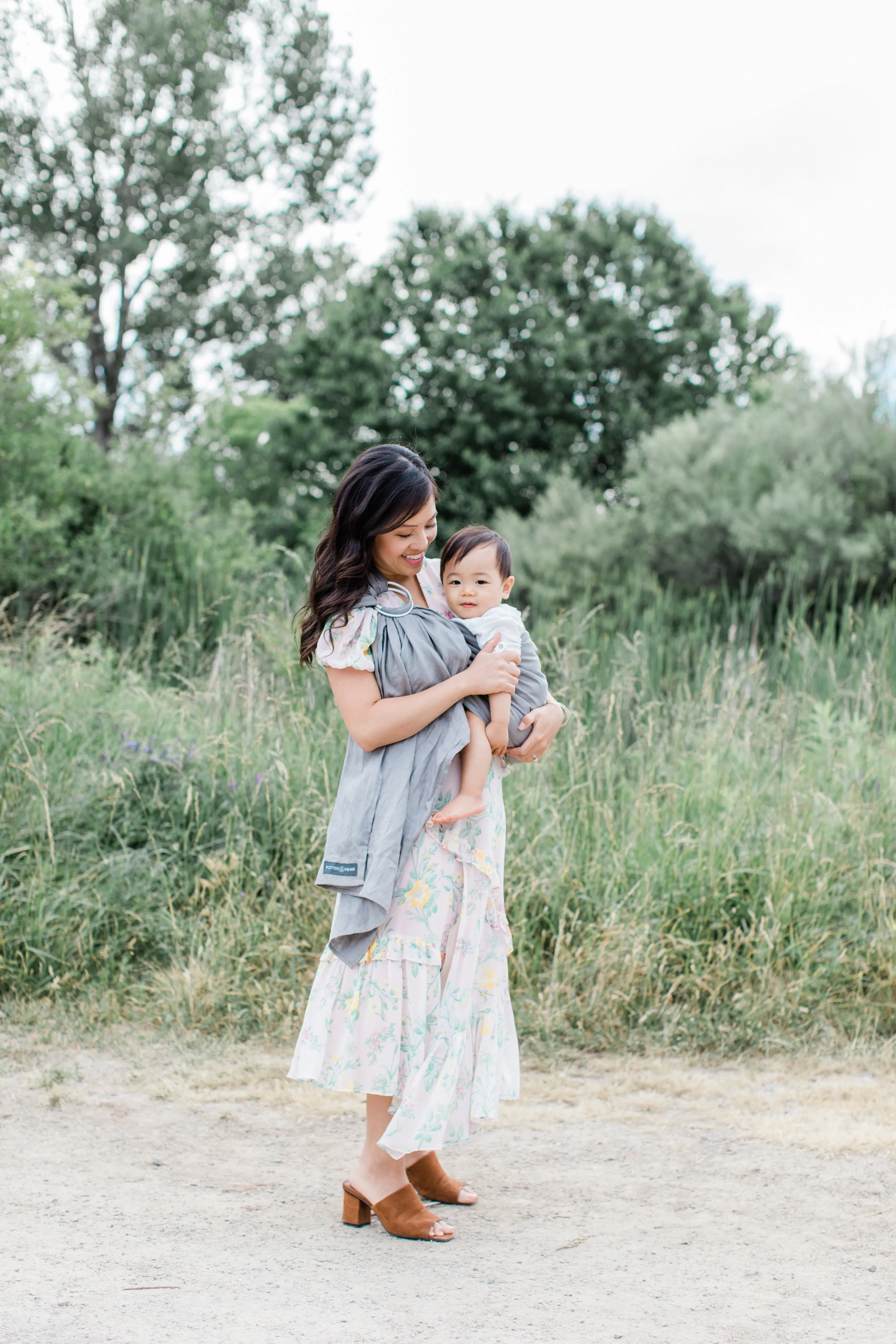 Bishop Linen Ring Sling