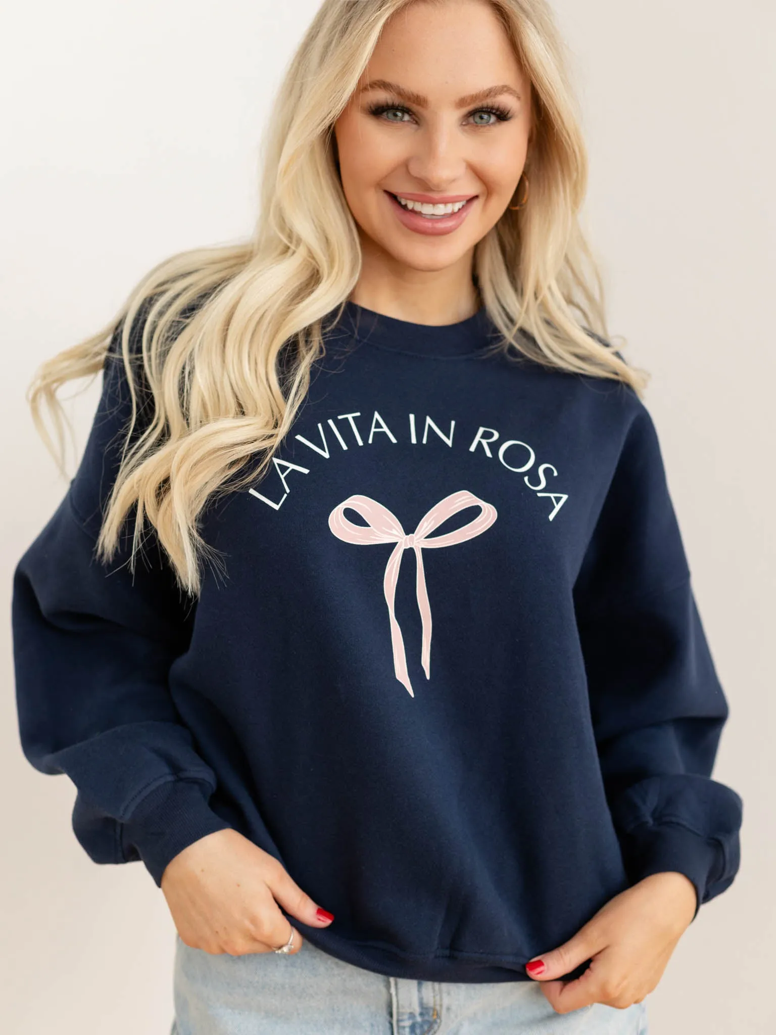 Bow Graphic Crew Neck Sweatshirt
