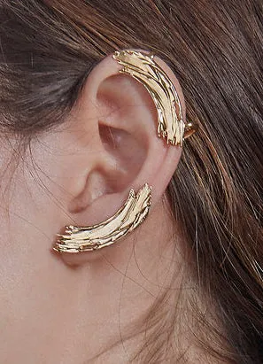 Brushstroke Ear Crawlers in Gold
