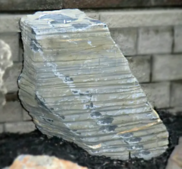 Bubble Rock 17 Metamorphic (Small)