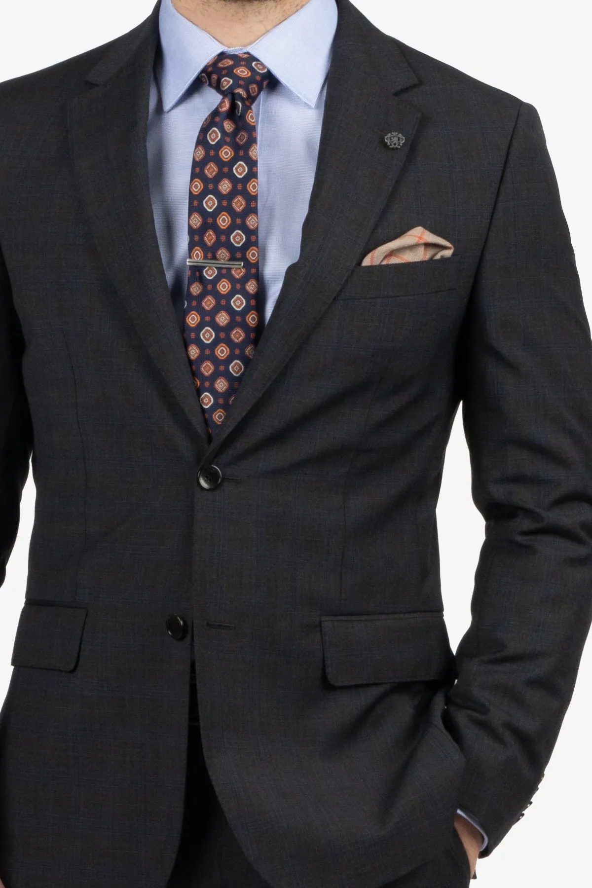 Cambridge | Tiger Woods Suit