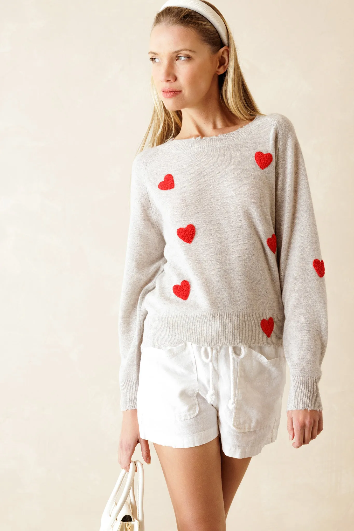 Carmen Cashmere Crew Neck Sweater for Women | Relaxed Fit