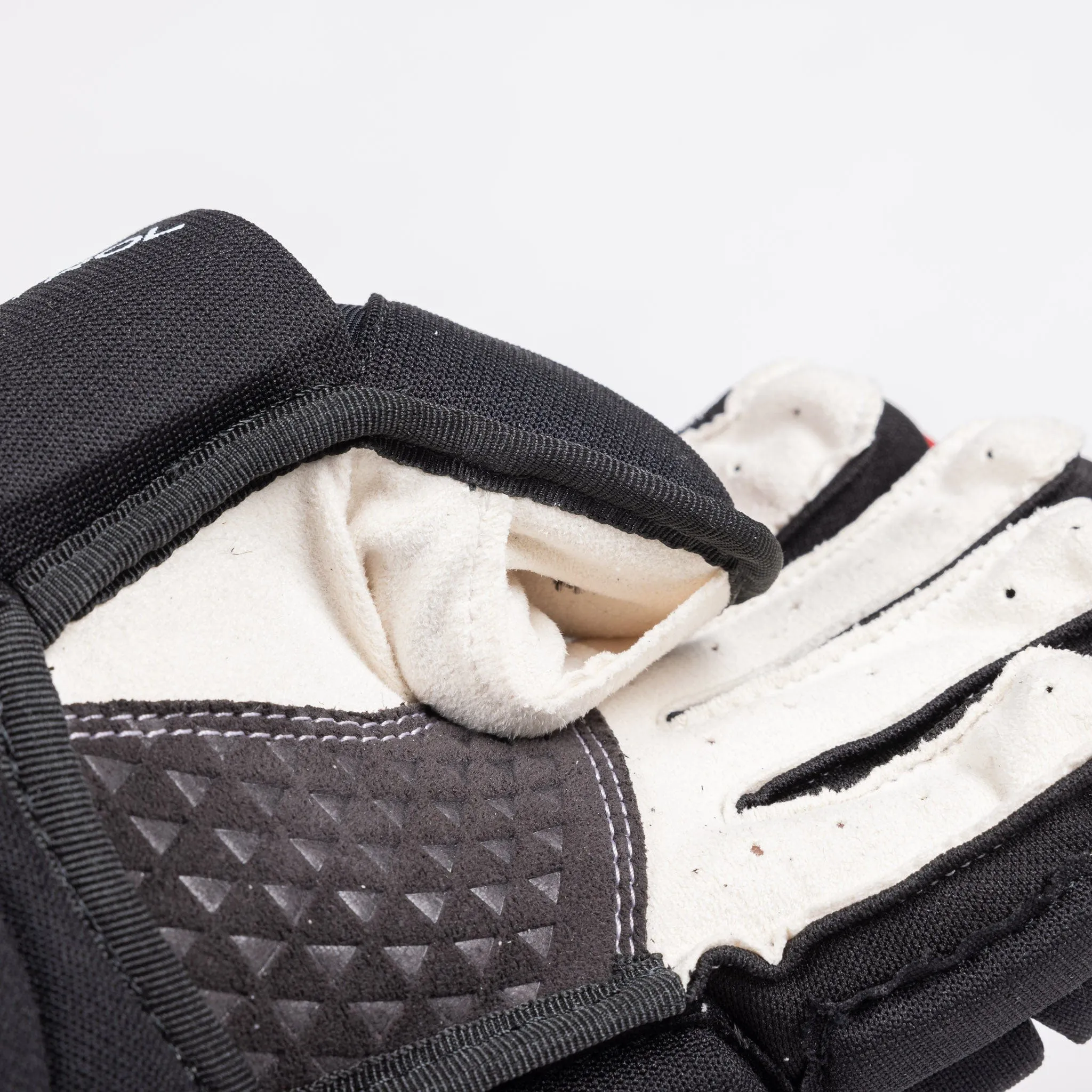 CCM Jetspeed Control Senior Hockey Gloves - (2023)