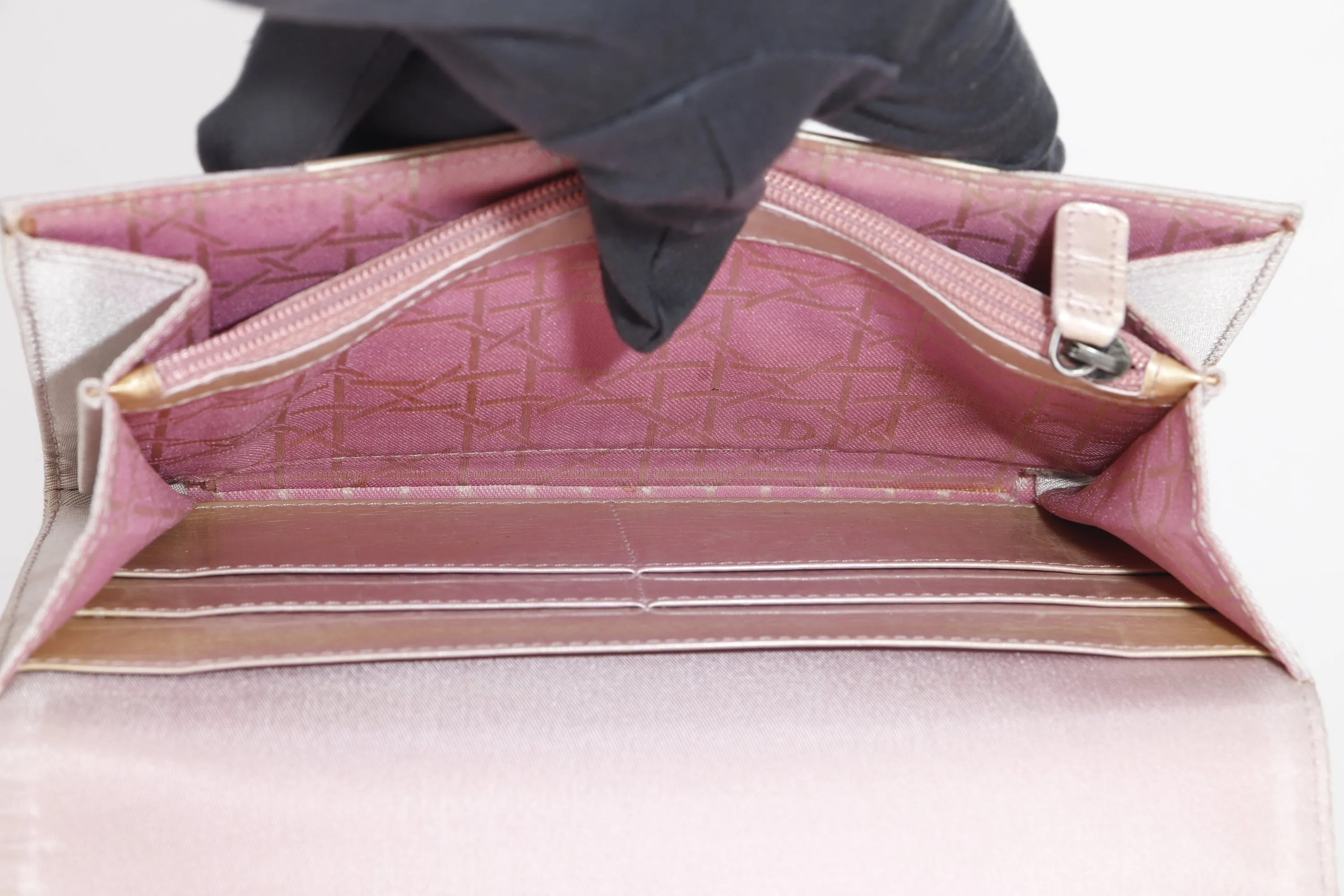 CHRISTIAN DIOR MARIS PEARL BIFOLD WALLET (BU0020) PINK NYLON SILVER HARDWARE, WITH CARD & DUST COVER