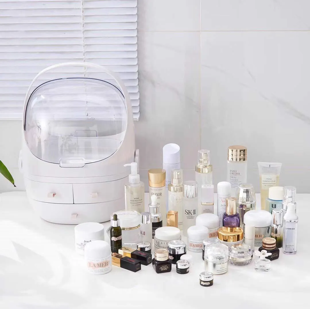 Clamshell Makeup Organizer