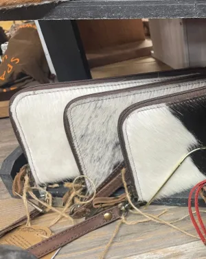 Classic Cowhide Clutch 31284 STS Ranchwear
