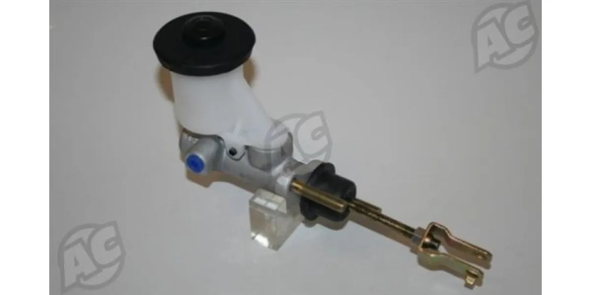 Clutch Master Cylinder Toyota Conquest (TOY315)