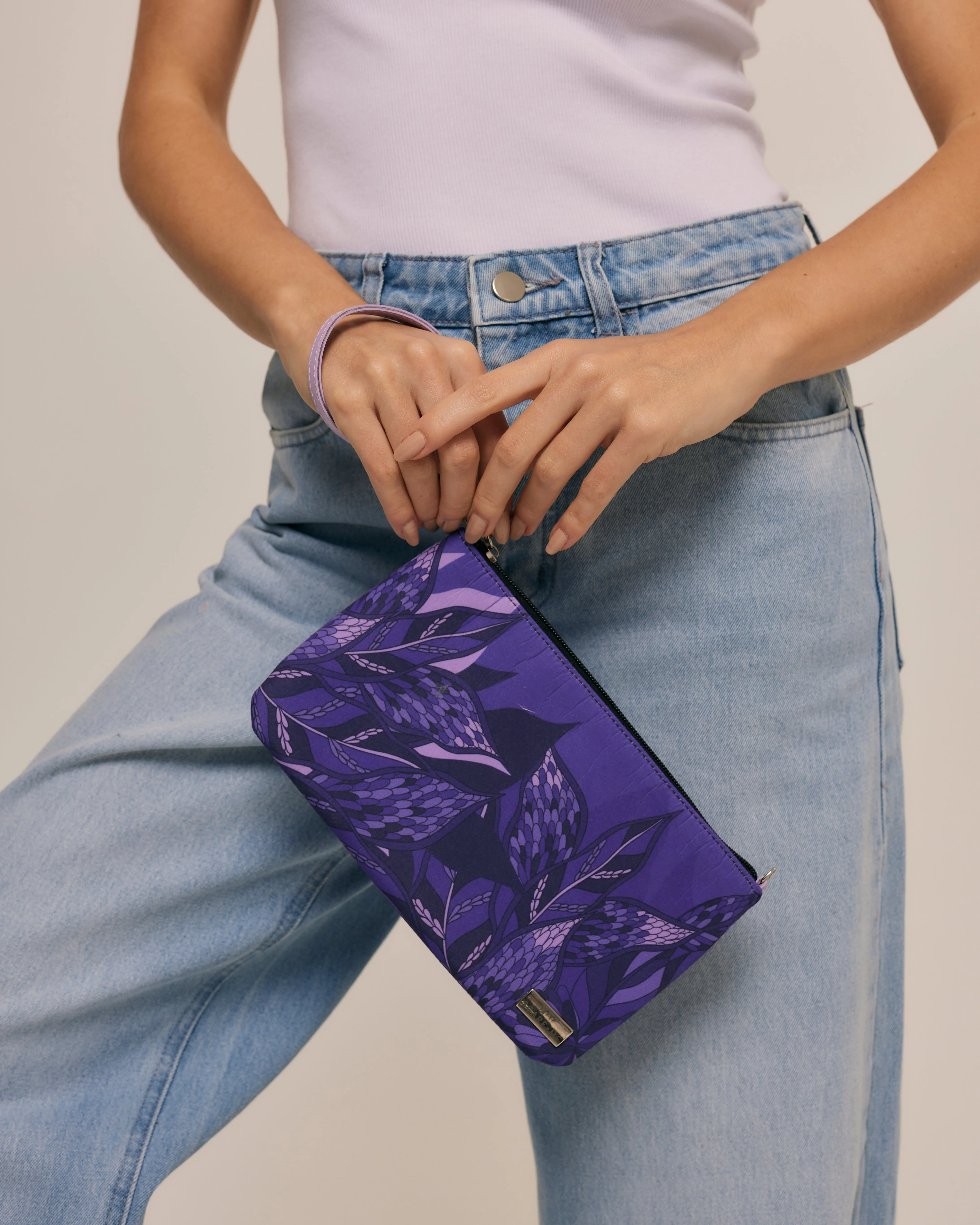 Clutch Transversal ramos de púrpura roxo