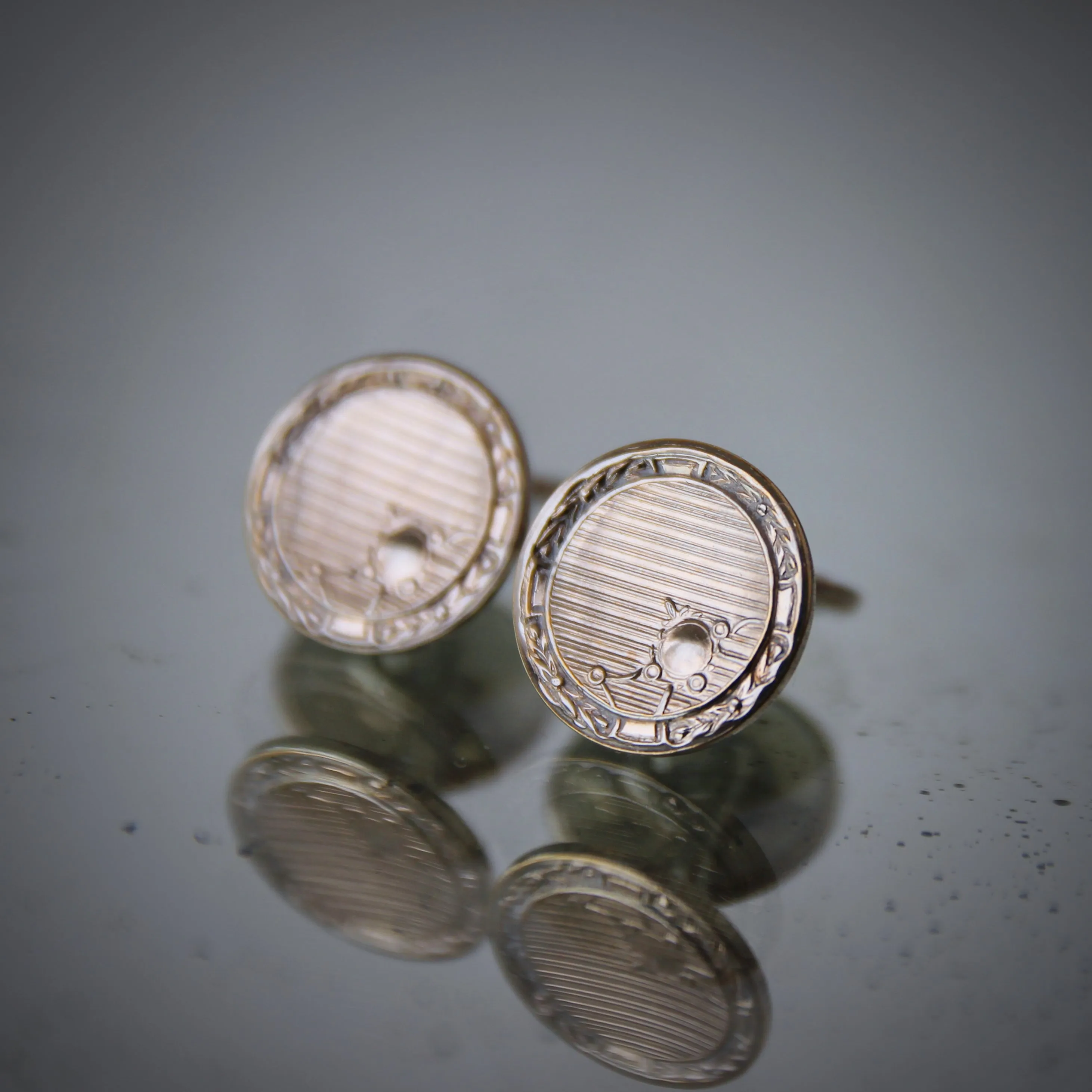 Deco Shield-Form Cufflinks