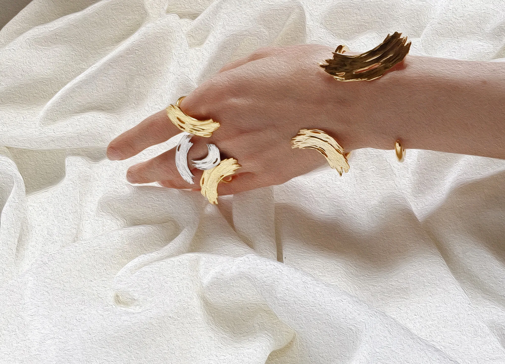 Eva Ring in Gold and White
