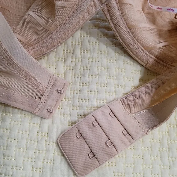 Freya Cameo Padded Bra Size 38 I