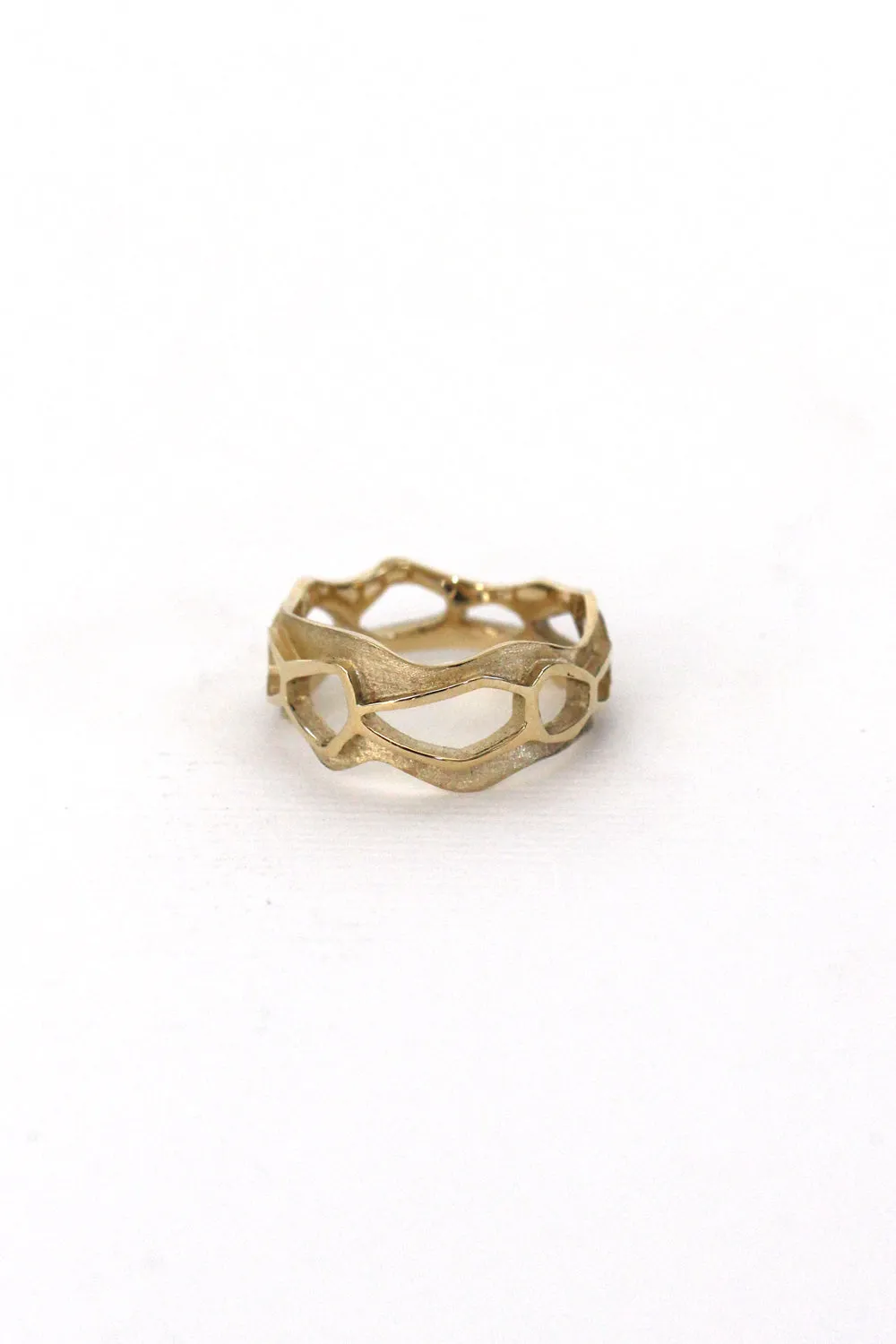 GOLD SAIRA RING