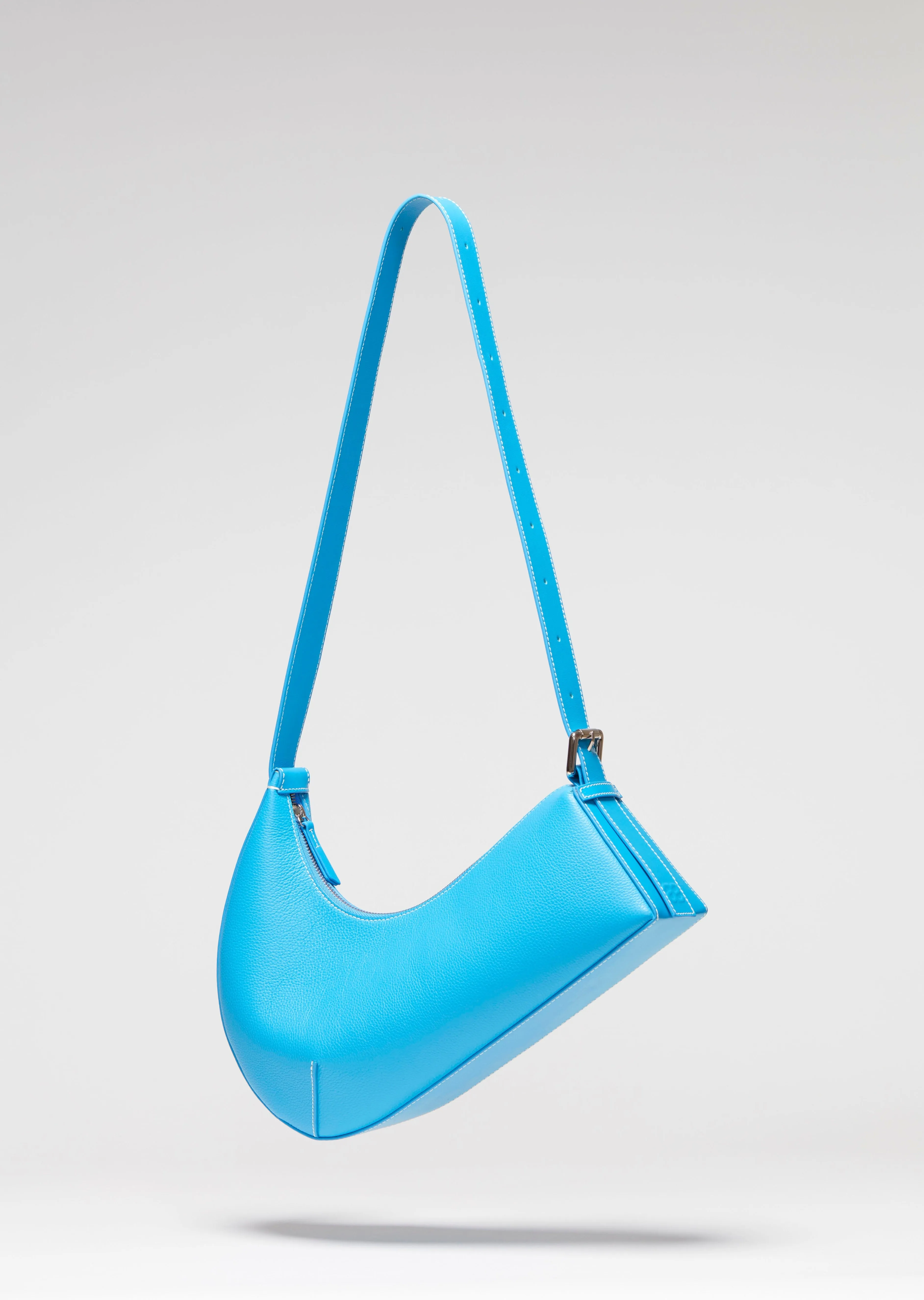 Gondol - Ice Blue Grained