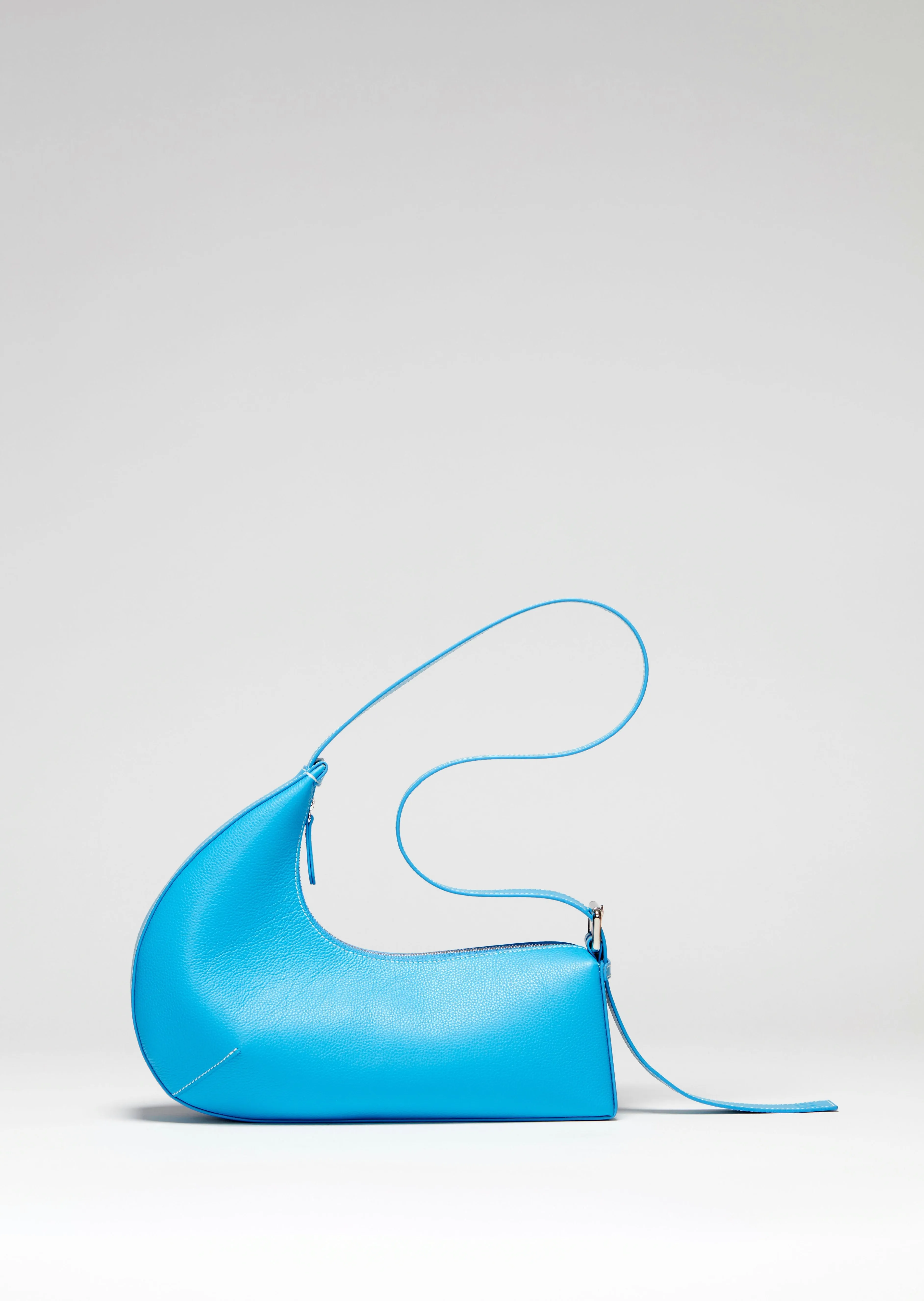 Gondol - Ice Blue Grained