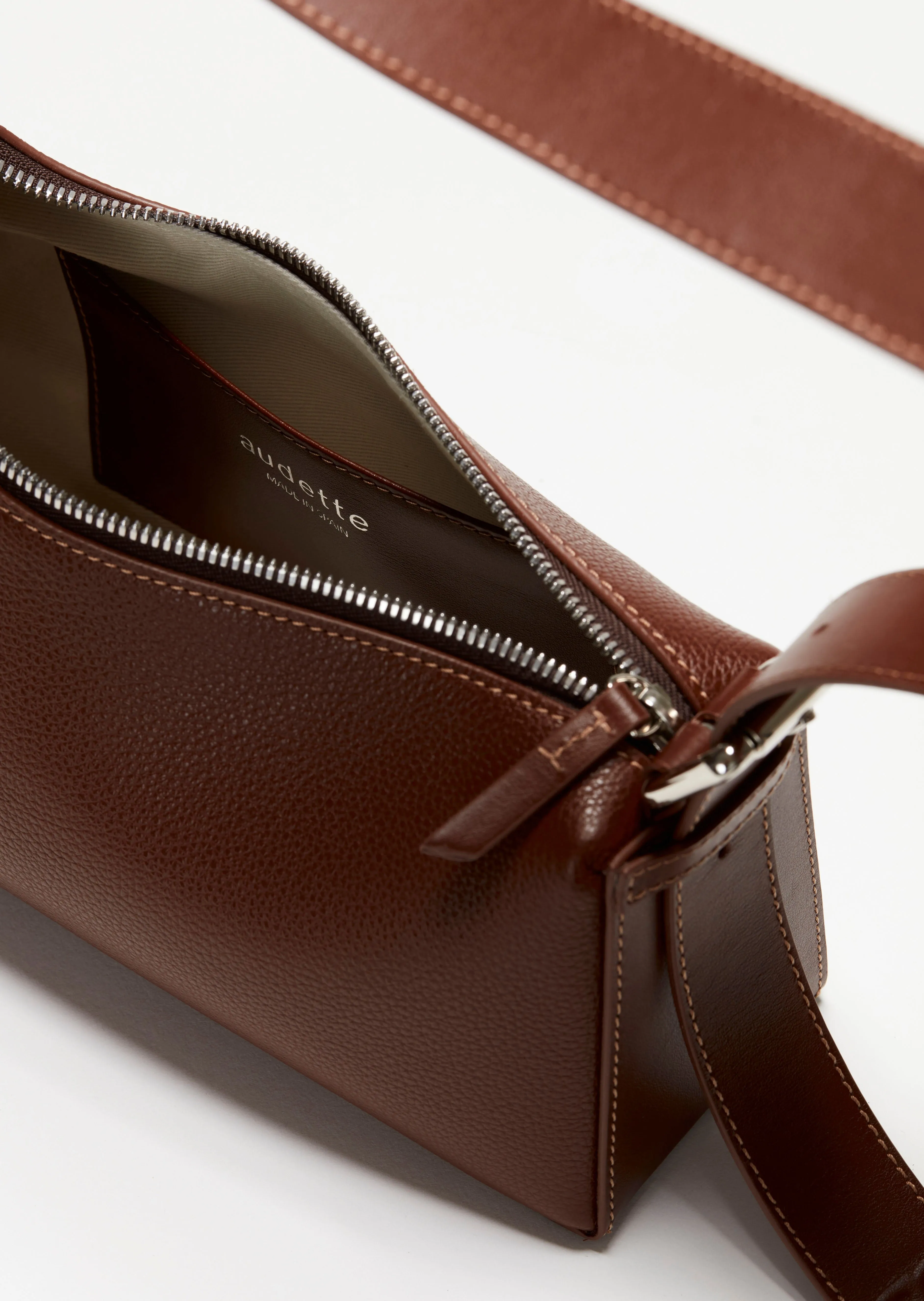 Gondol - Marron Grained
