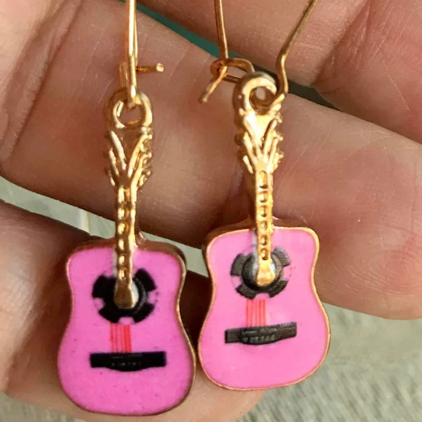 Guitar Earrings