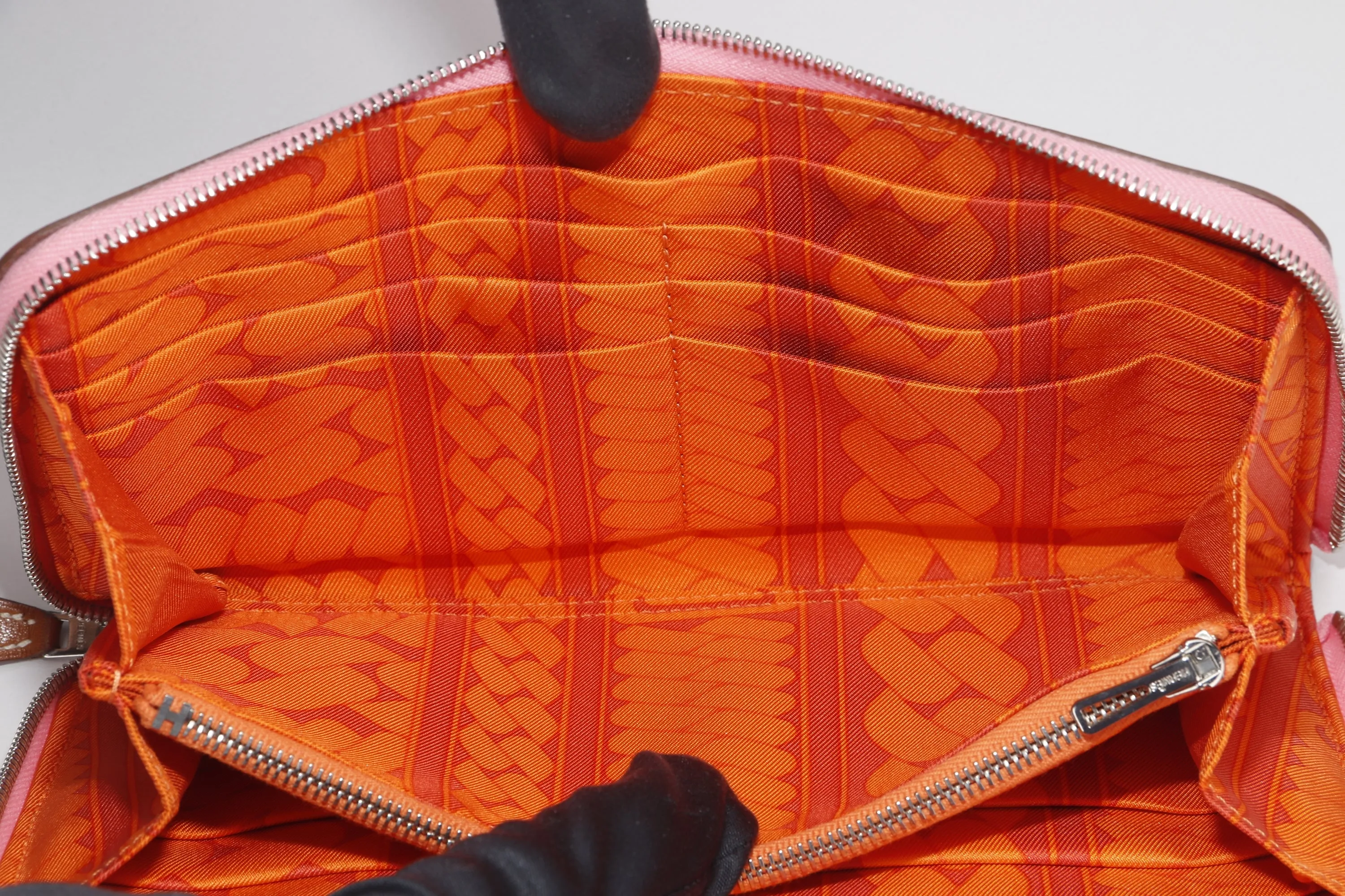 HERMES AZAP SILK IN ZIPPY WALLET (STAMP T) ROSE AZALEE EPSOM LEATHER, WITH BOX