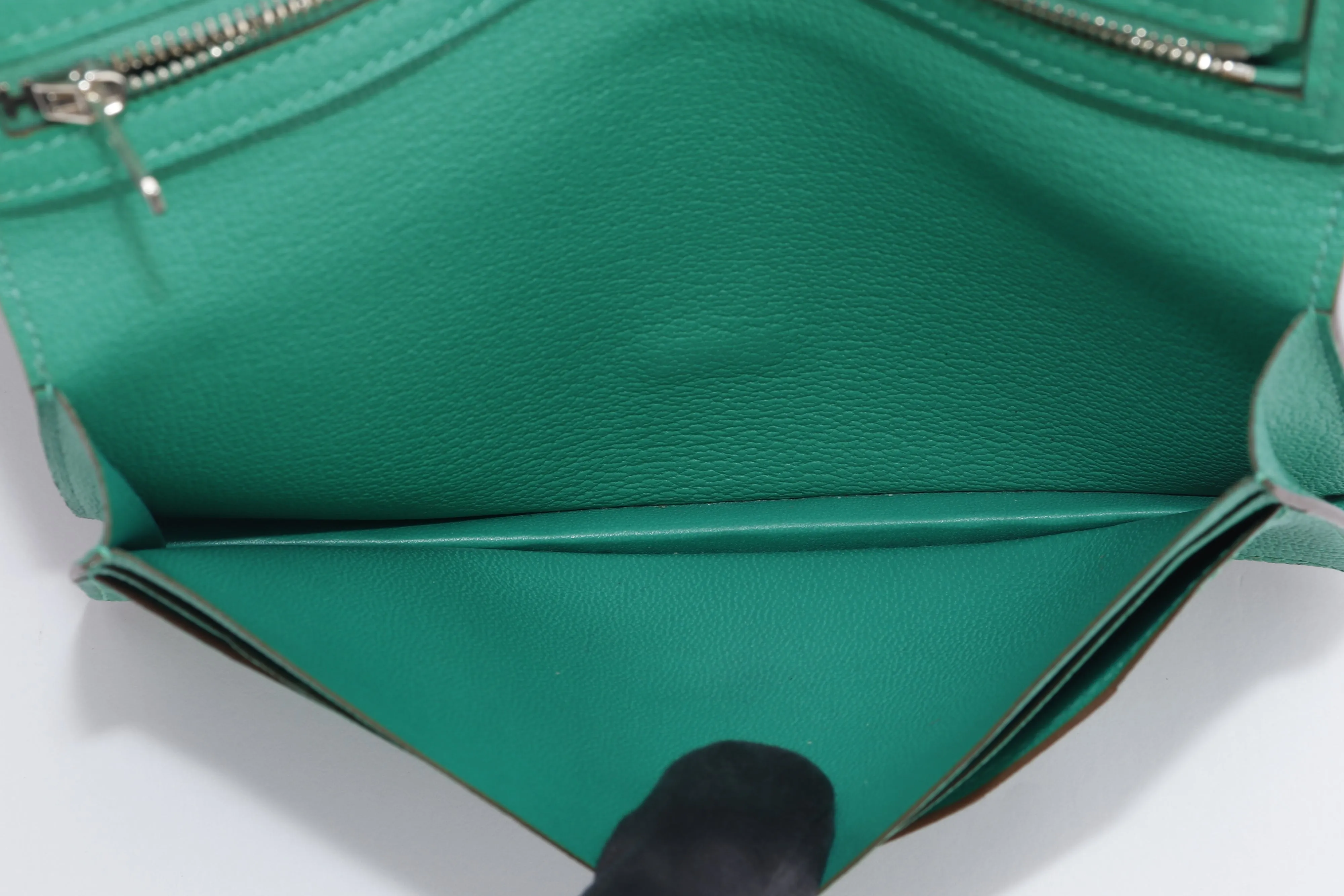 Hermes Bearn Wallet (Stamp P) Menthe Color Chevre Leather, Silver Hardware, with Box, no Dust Cover