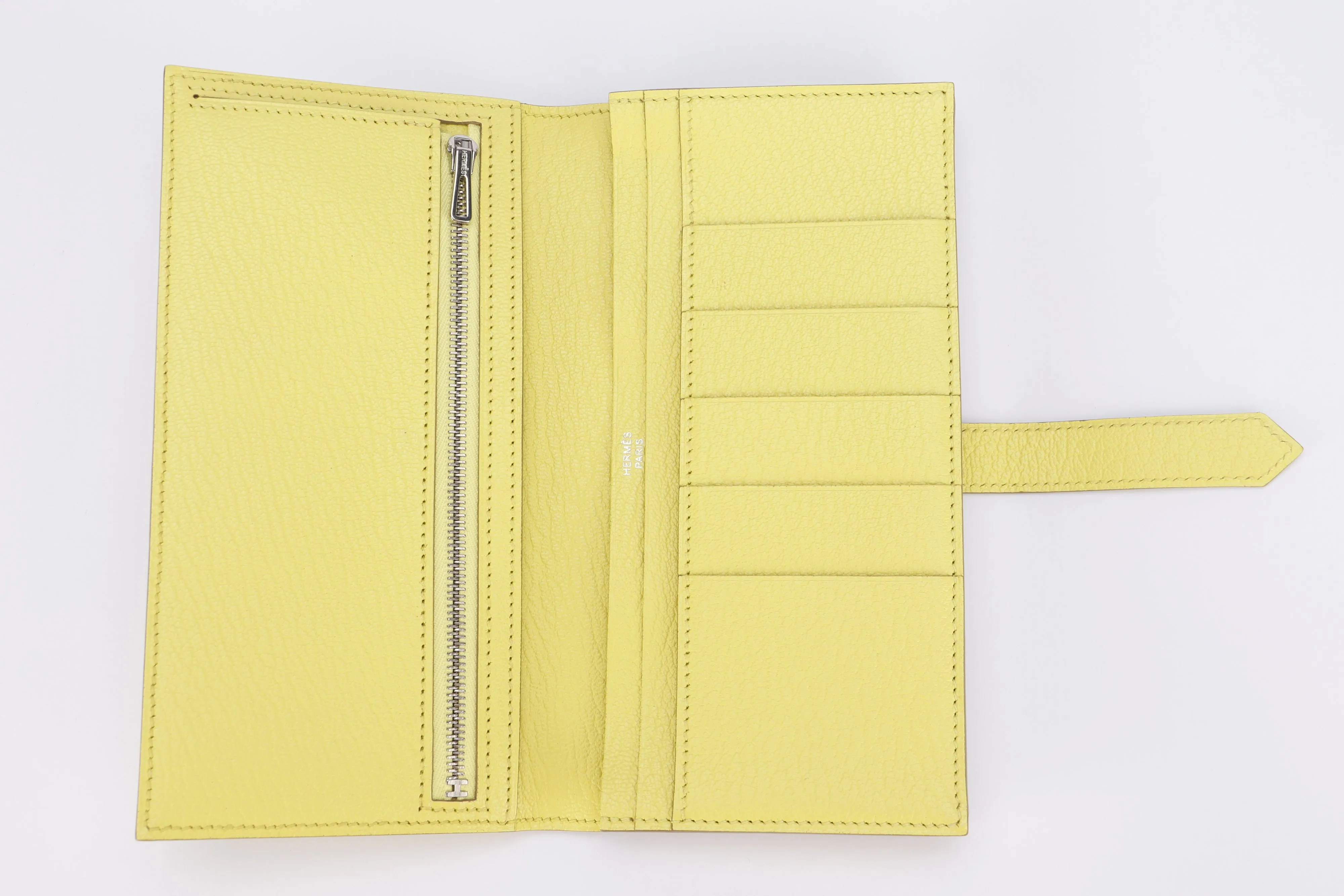 Hermes Bearn Wallet (Stamp R) Souffle Color Chevre Leather, Silver Hardware, with Box