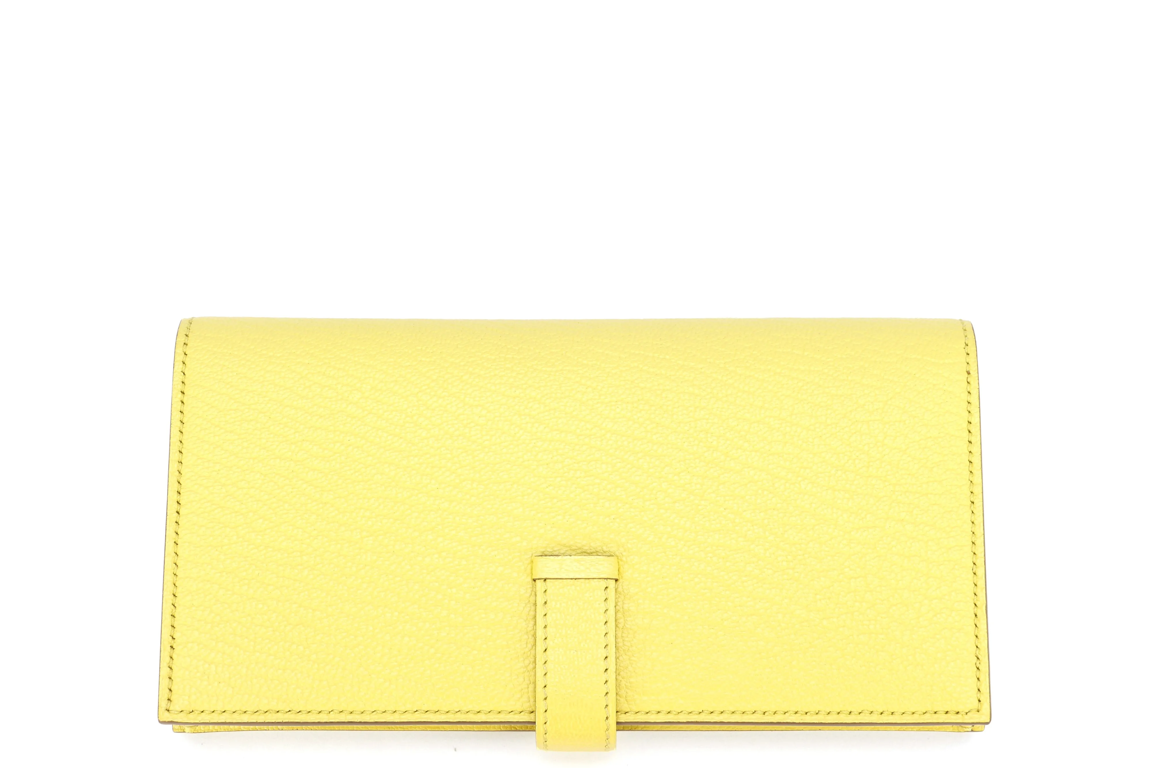 Hermes Bearn Wallet (Stamp R) Souffle Color Chevre Leather, Silver Hardware, with Box