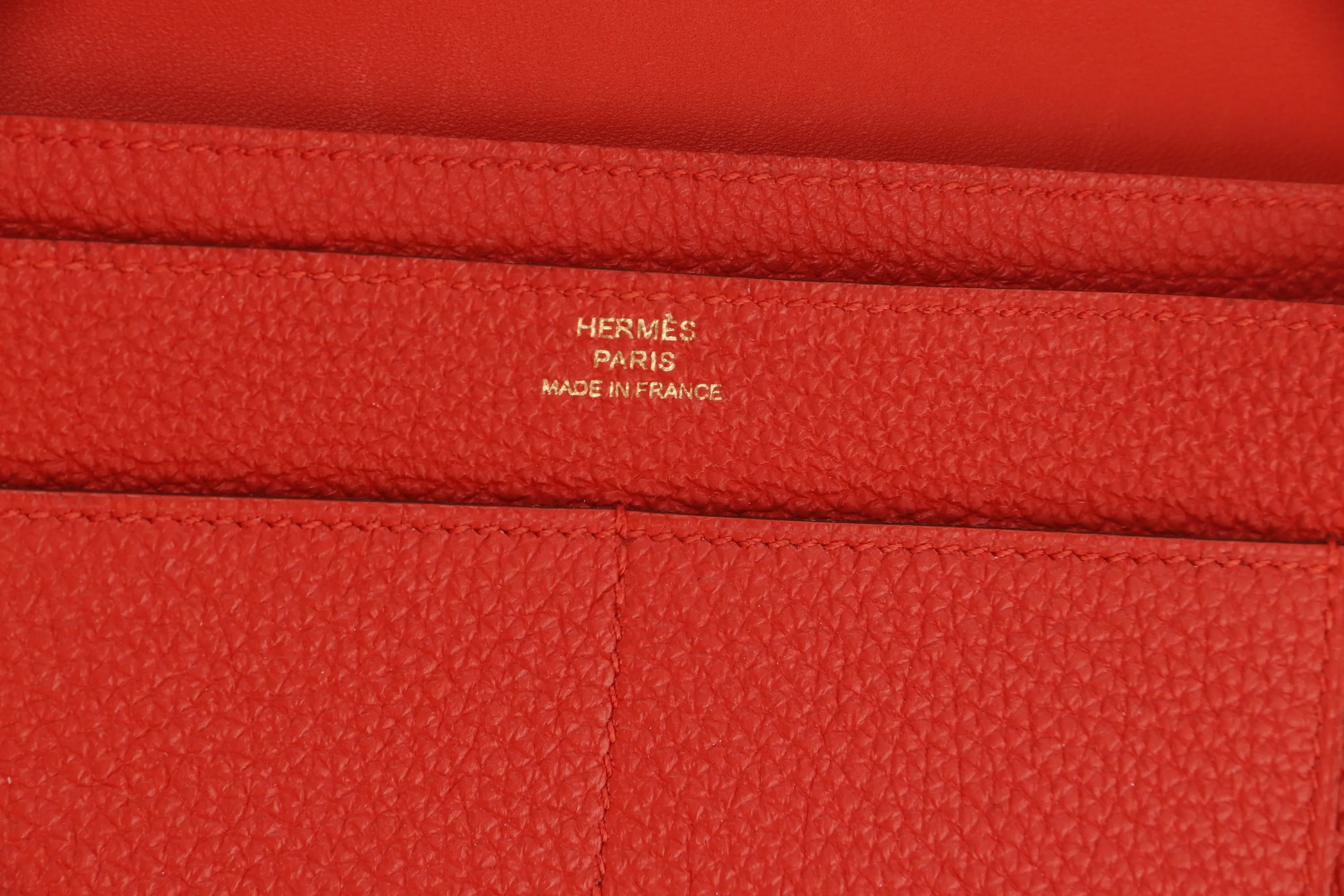 HERMES DOGON DUO WALLET (STAMP Q) GERANIUM COLOR TOGO LEATHER GOLD HARDWARE, NO DUST COVER & BOX