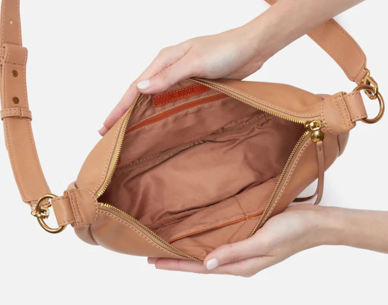 Hobo Knox Sling Sandstorm