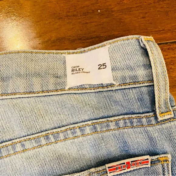 Hudson Crop Riley Relaxed Straight Jeans Light Wash