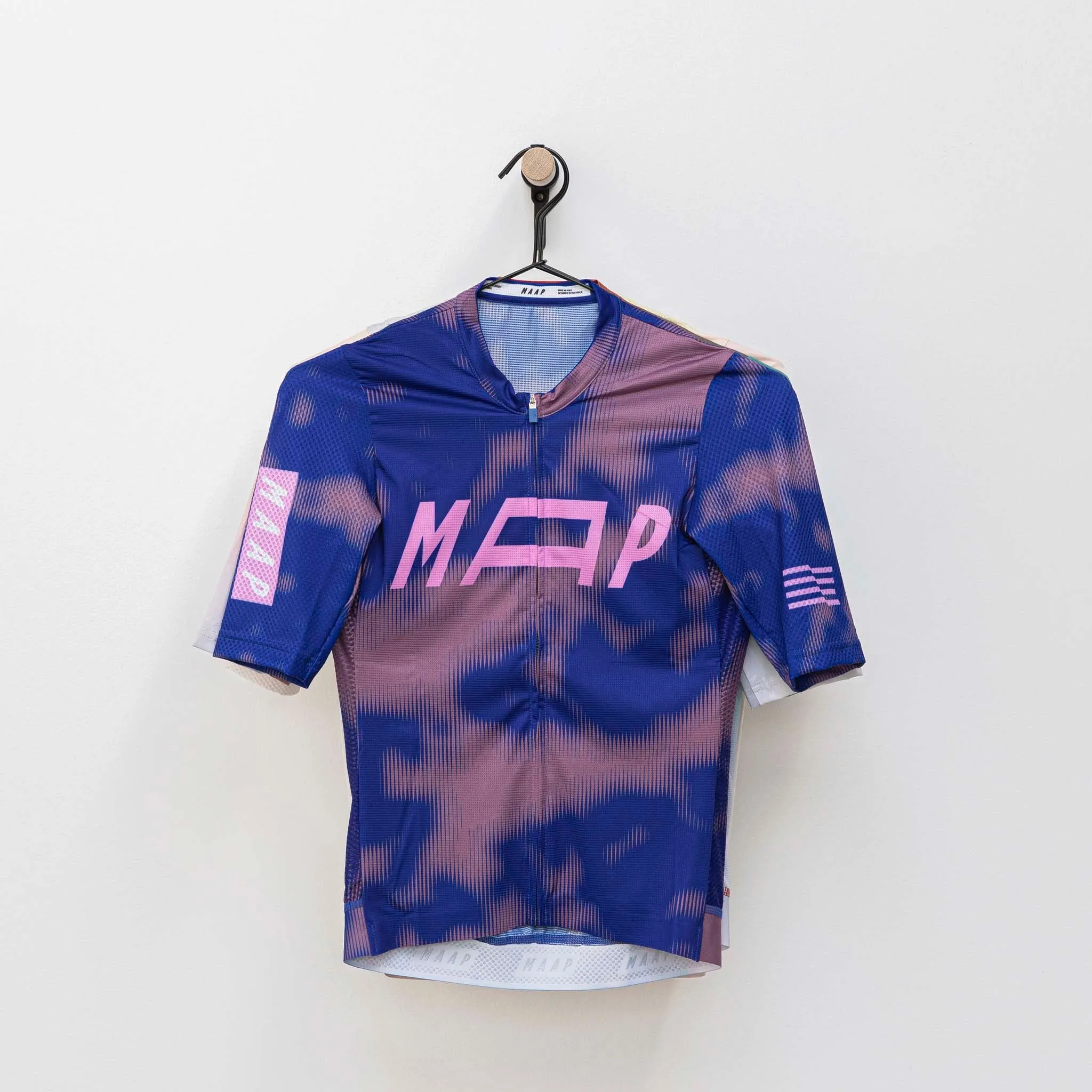 Jersey Hanger