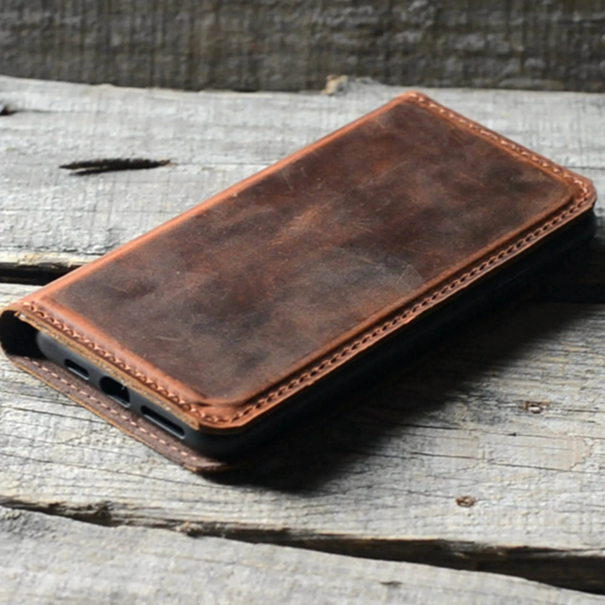 JJNUSA RFID Genuine Leather Distressed Wallet for Iphone 11 Magnetic Detachable Case Brown