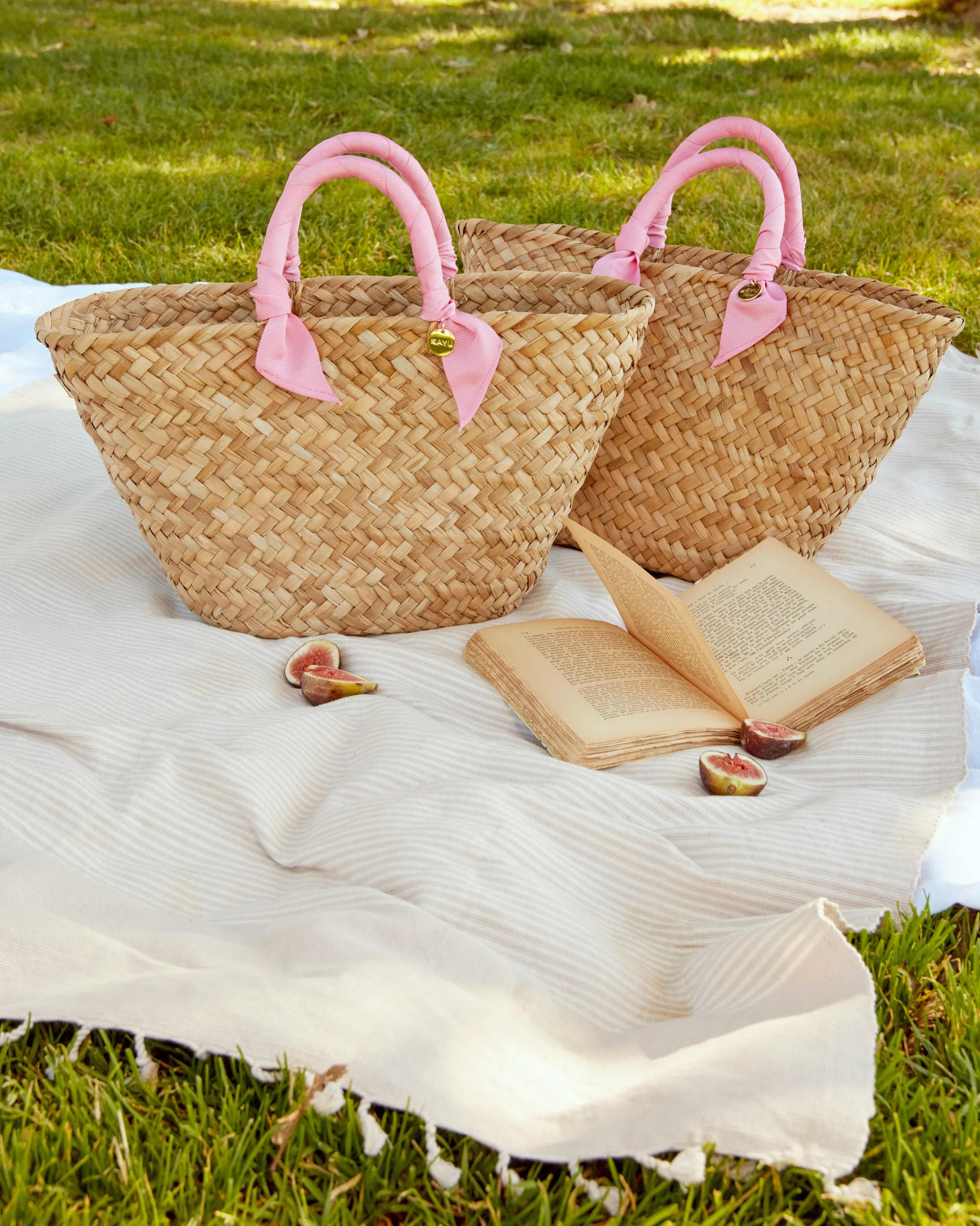 Kayu x @BarbieStyle™ Ribbon Straw Tote