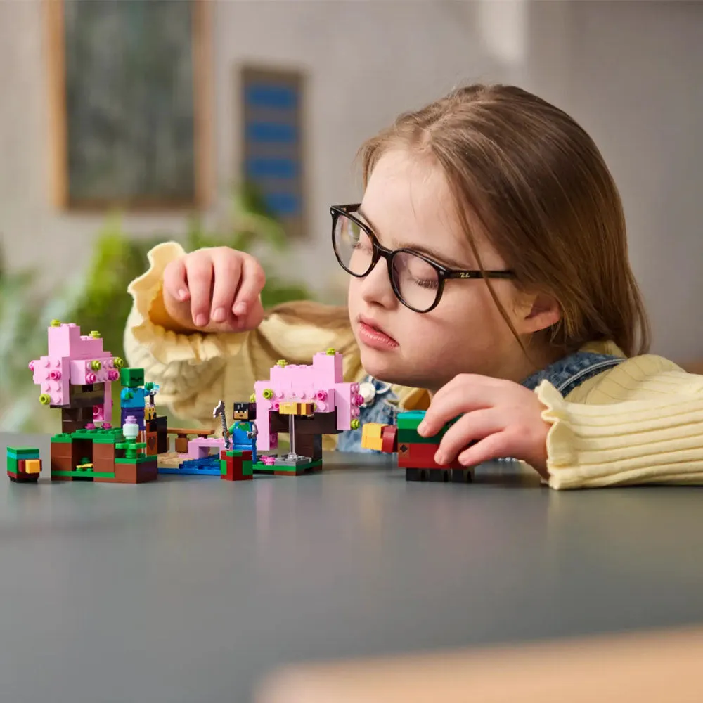 LEGO Minecraft The Cherry Blossom Garden - 21260