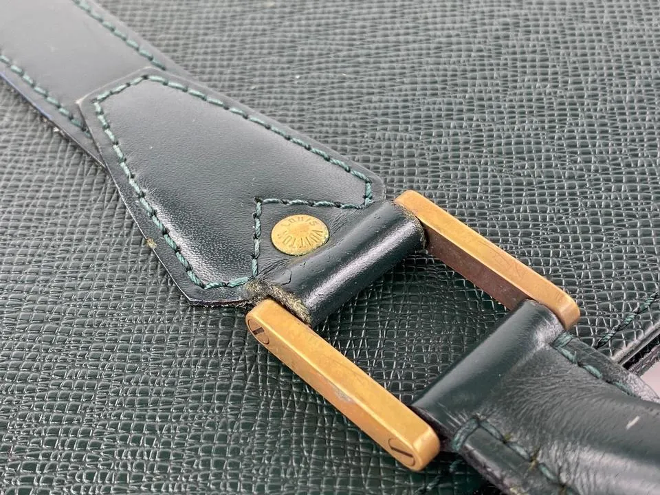Louis Vuitton Green Taiga Leather Lozan Attache Briefcase 40LVL1125