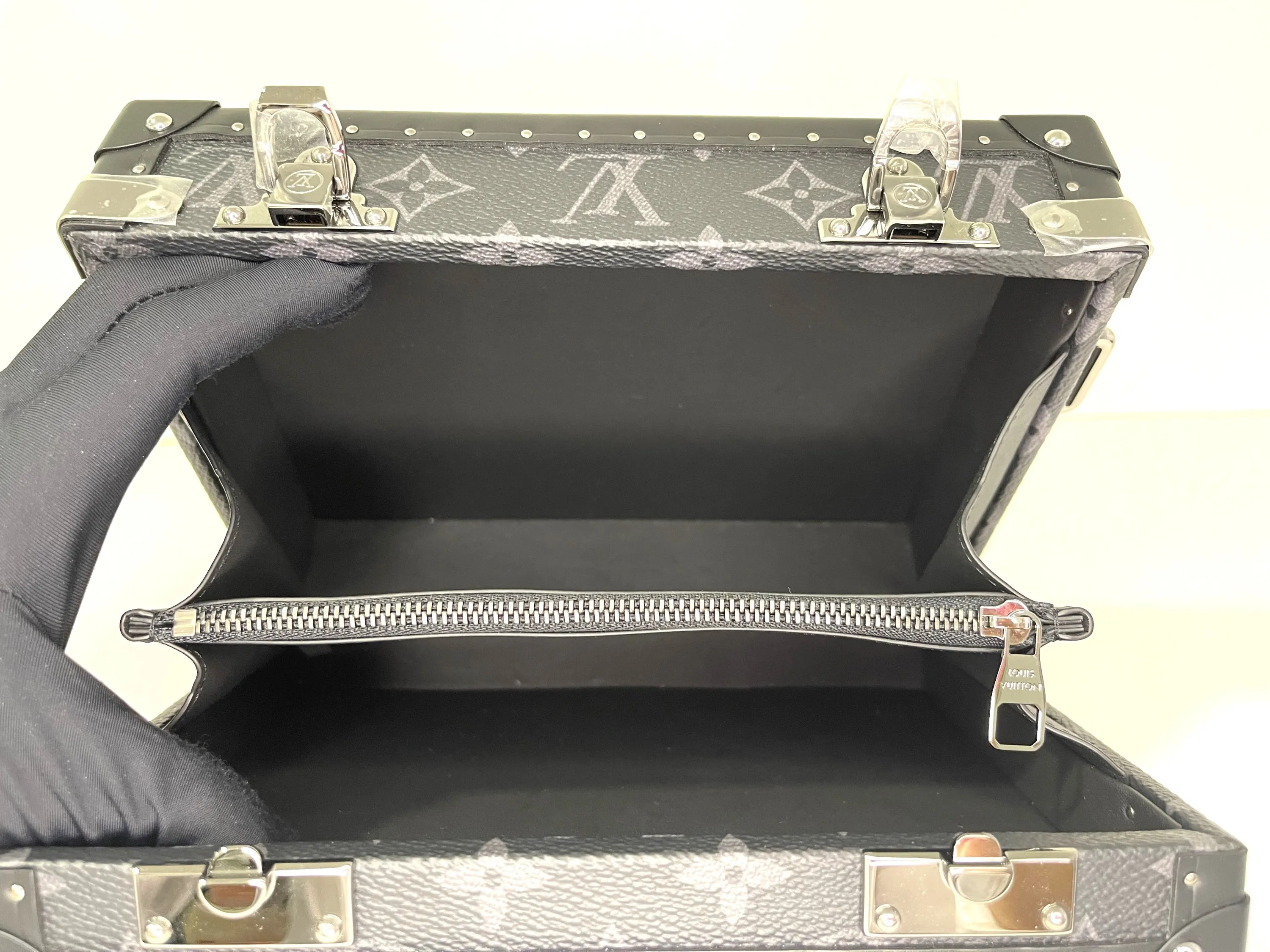 LOUIS VUITTON M20251 CLUTCH BOX, MONOGRAM ECLIPE RUTHENIUM HARDWARE, WITH STRAP, DUST COVER & BOX