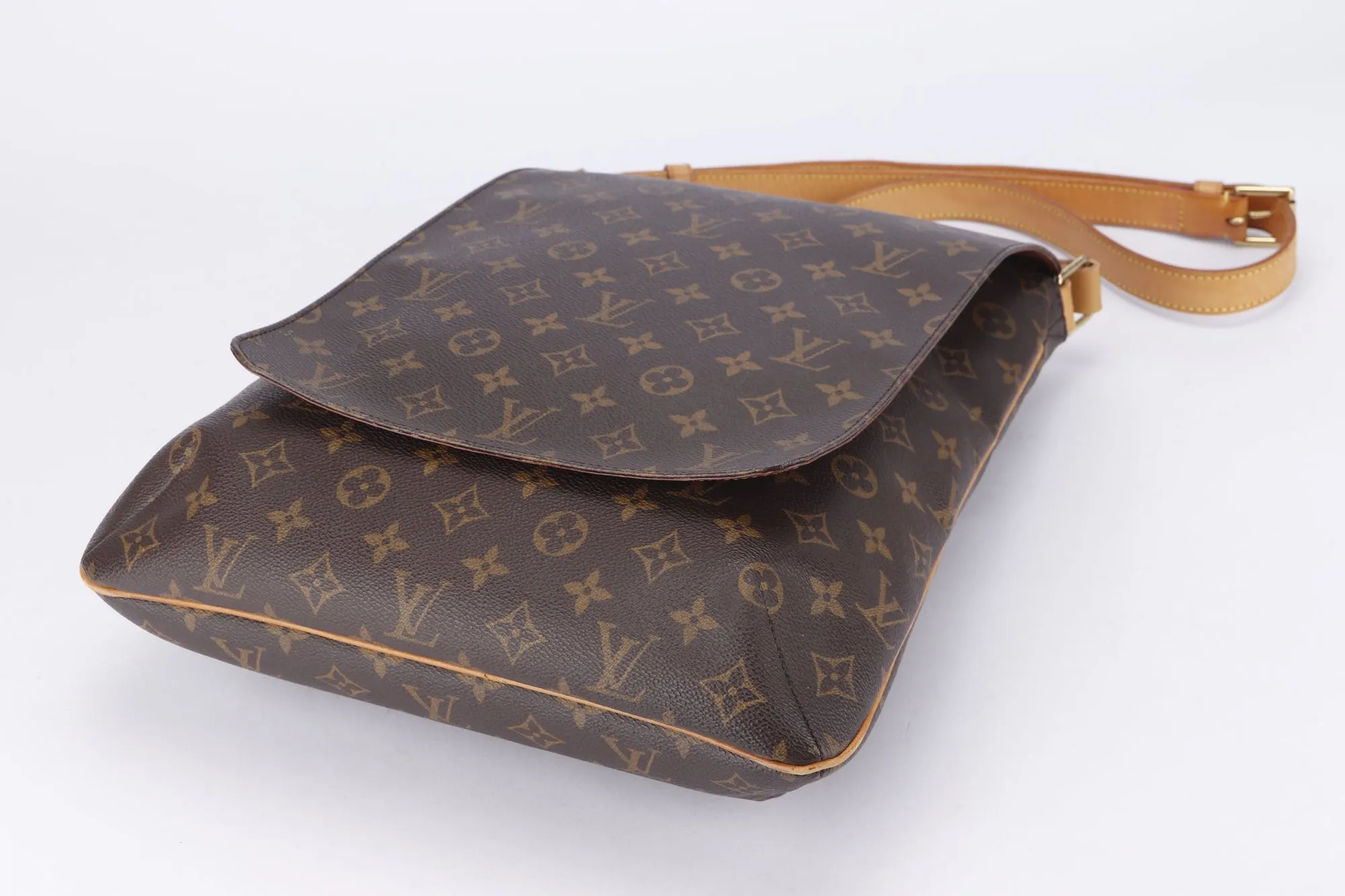 Louis Vuitton Musette Monogram Sling Bag (AS1020), no Dust Cover