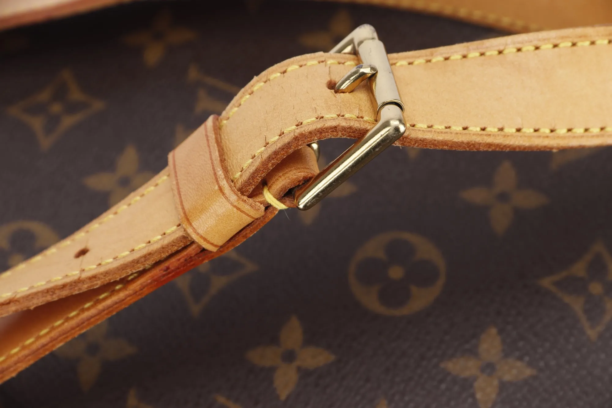 Louis Vuitton Musette Monogram Sling Bag (AS1020), no Dust Cover