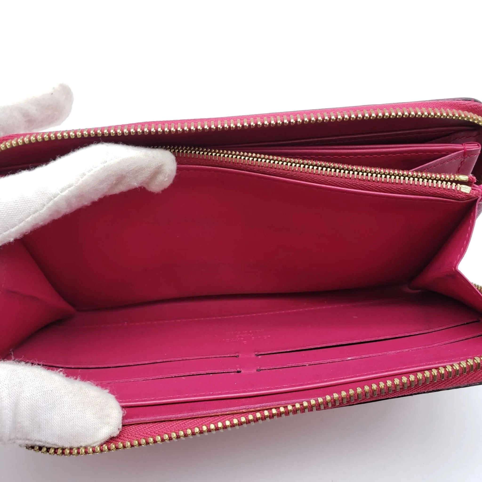 Louis Vuitton Vernis Enamel Leather Zippy Wallet