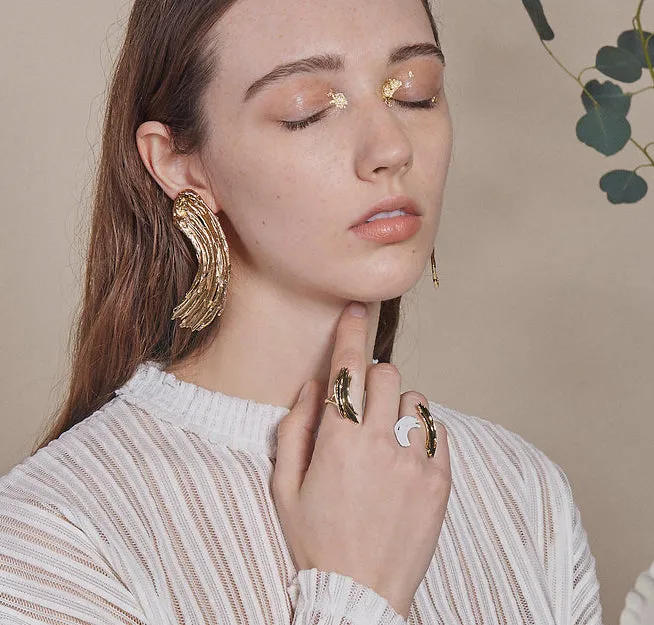 Louise Ring in Gold and White