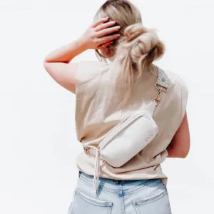 Madisyn Bumbag in Cream