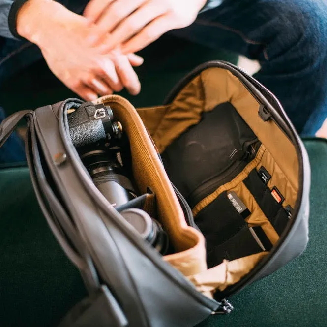 Mckinnon Camera Sling 8L