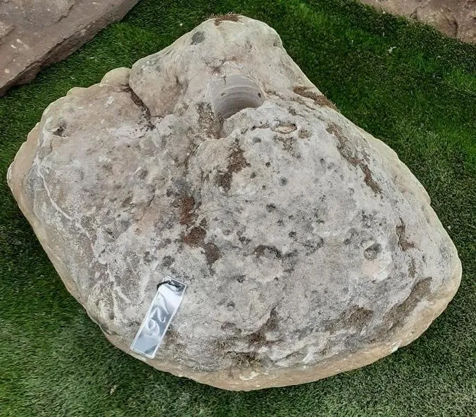 Moss Bubble Rock - 126