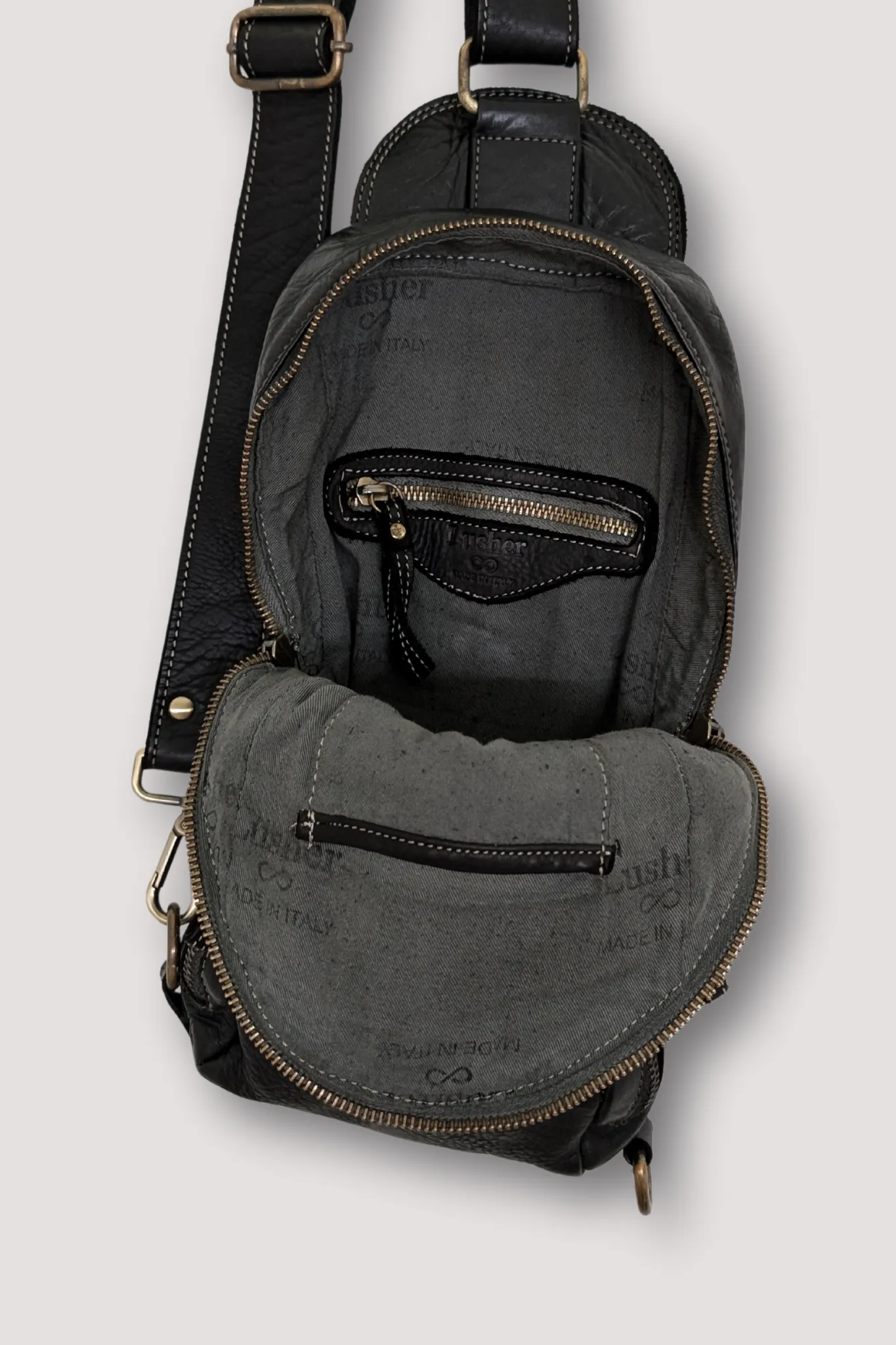 Movement Sling Bag - Black Out  - MENS - CANADA