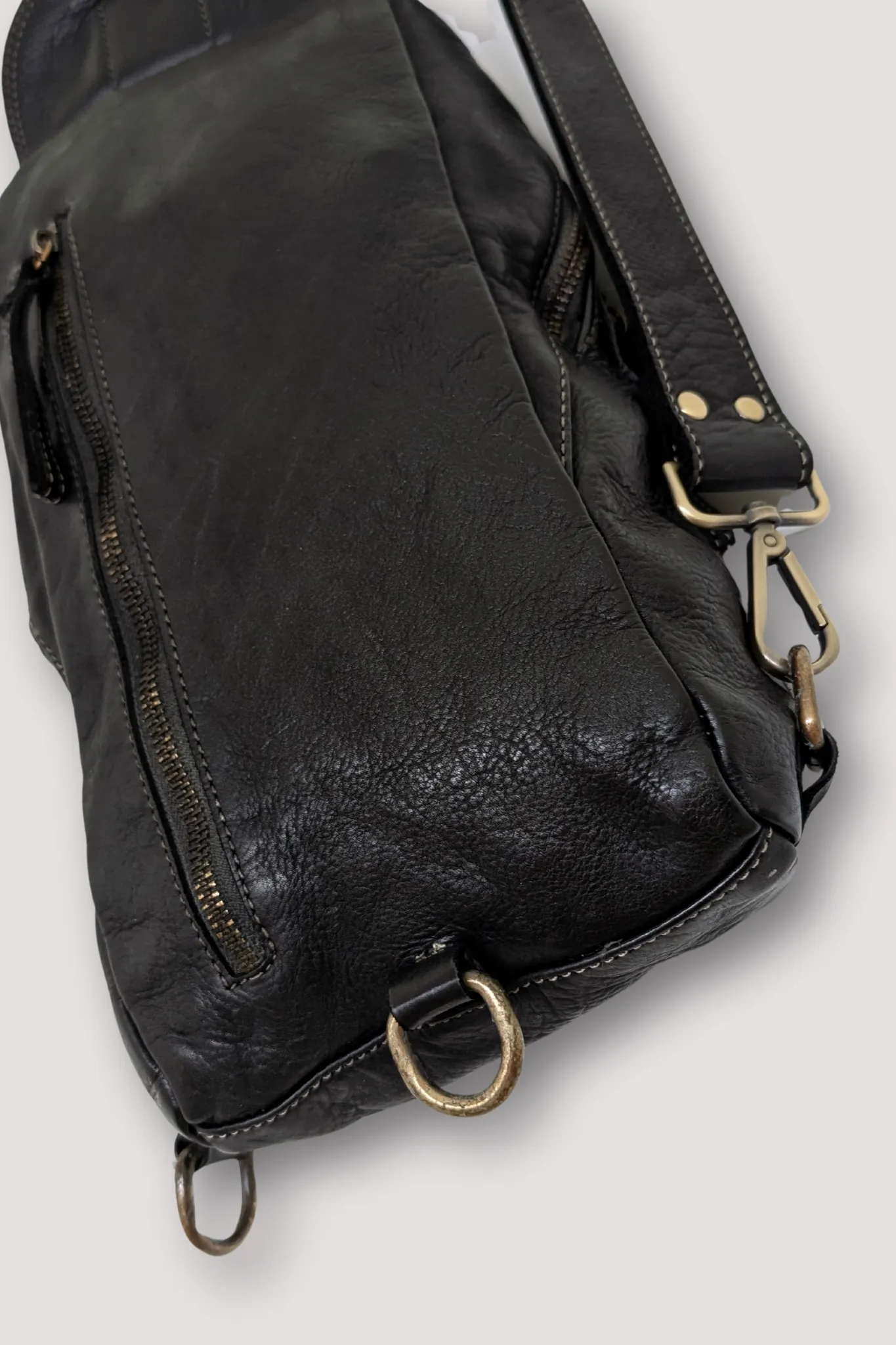 Movement Sling Bag - Black Out  - MENS - CANADA
