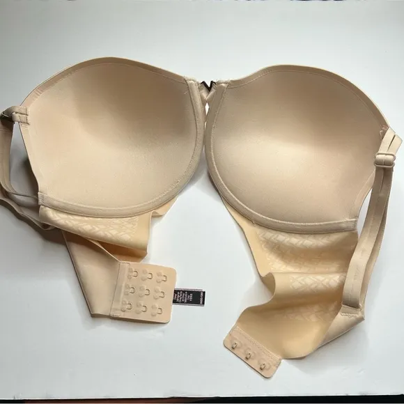 New Victoria’s Secret Tan push up padded bra 36DD