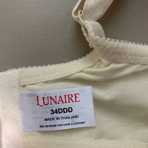 NWT Lunaire underwire Bra 34DDD