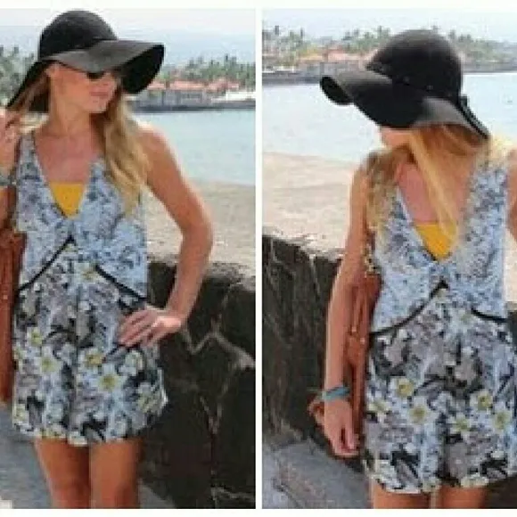 NWT SANTIAGO PRINTED ROMPER