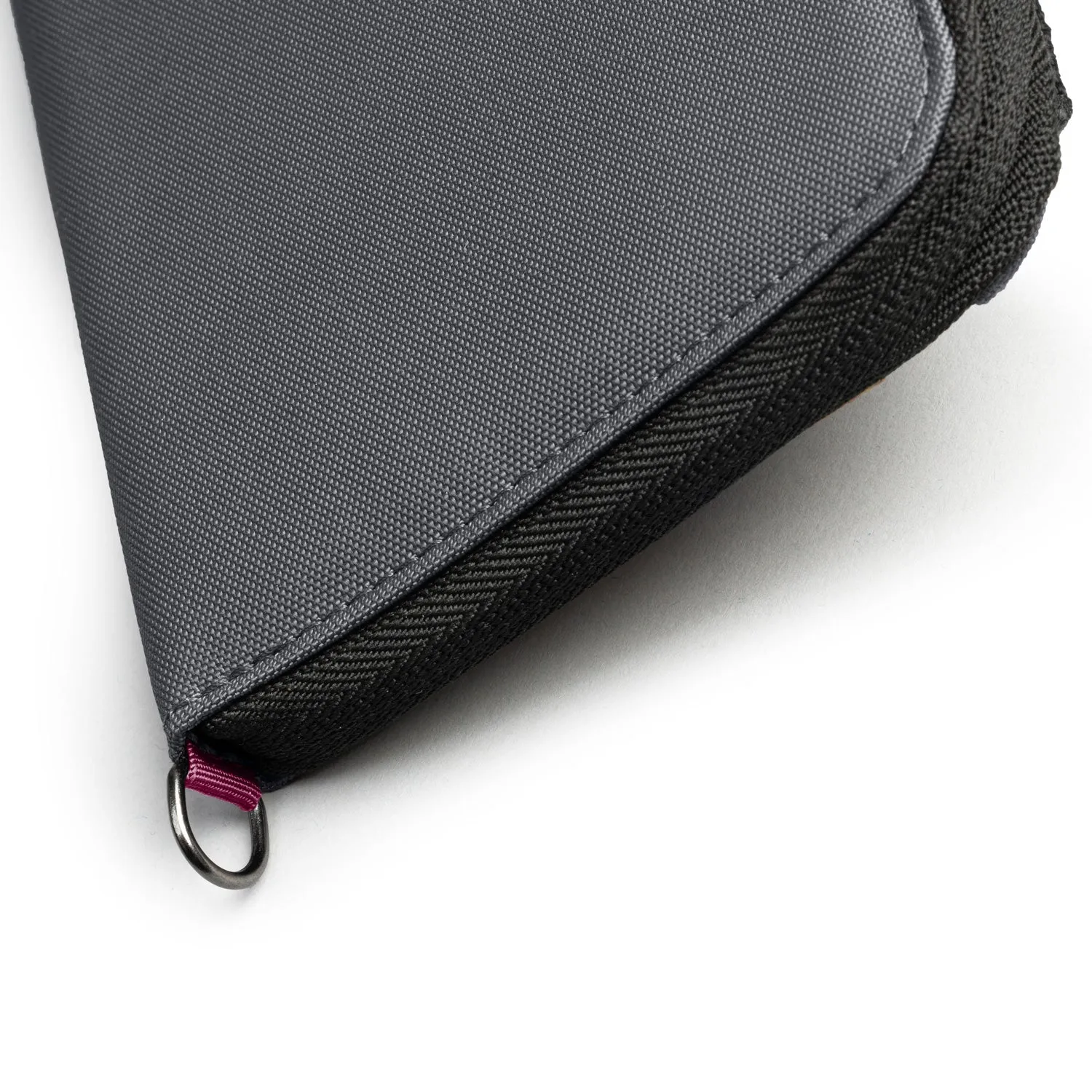 Pacsafe® RFIDsafe RFID blocking zip around wallet