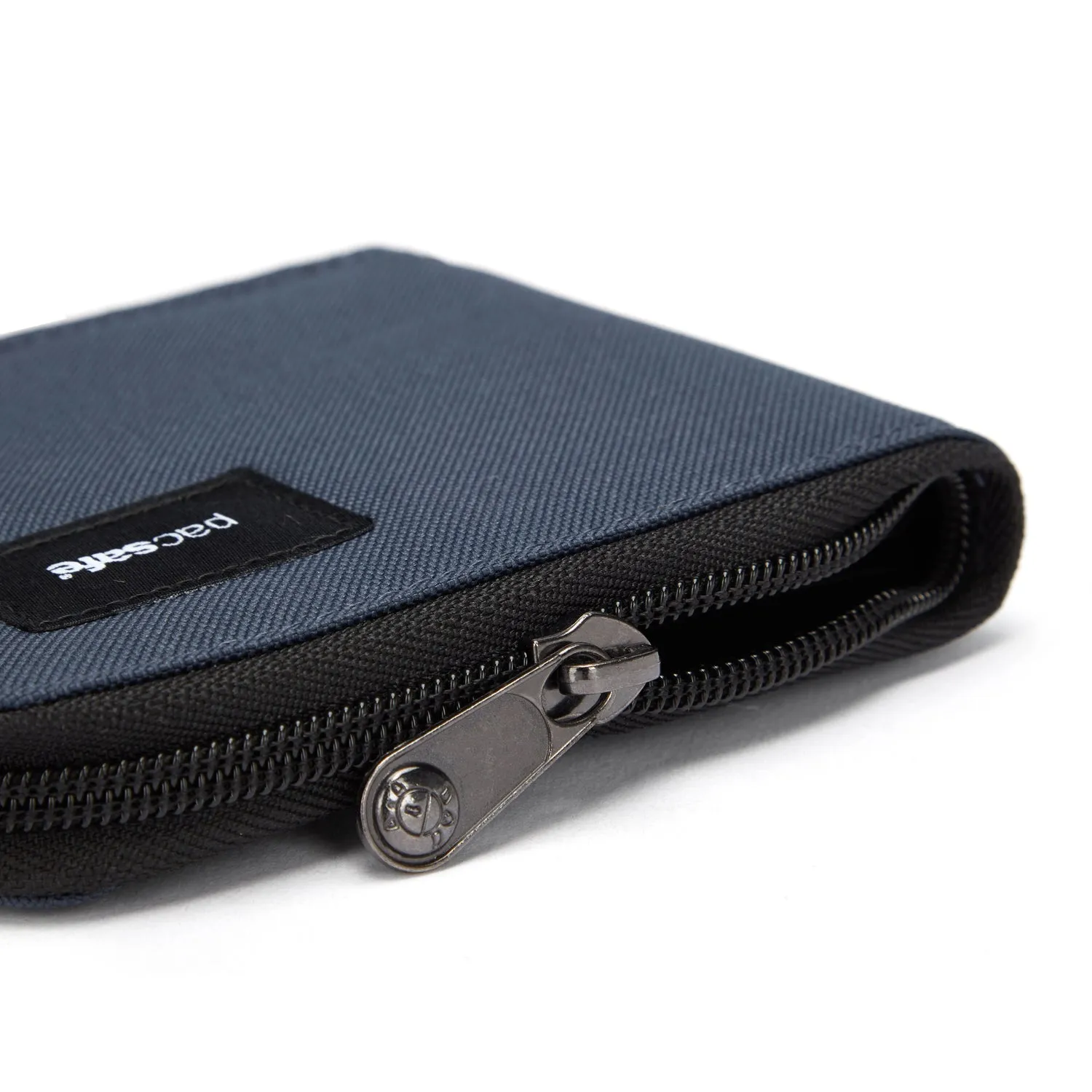 Pacsafe® RFIDsafe RFID blocking zip around wallet