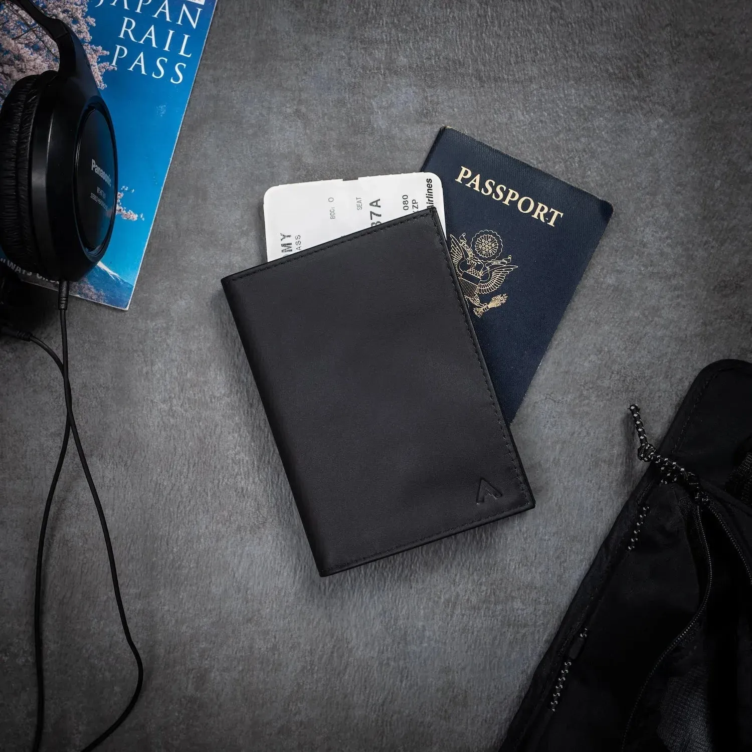Passport Wallet | Leather Edition